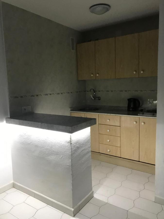 Estudios Y Apartamentos Benal Beach 베날마데나코스타 외부 사진