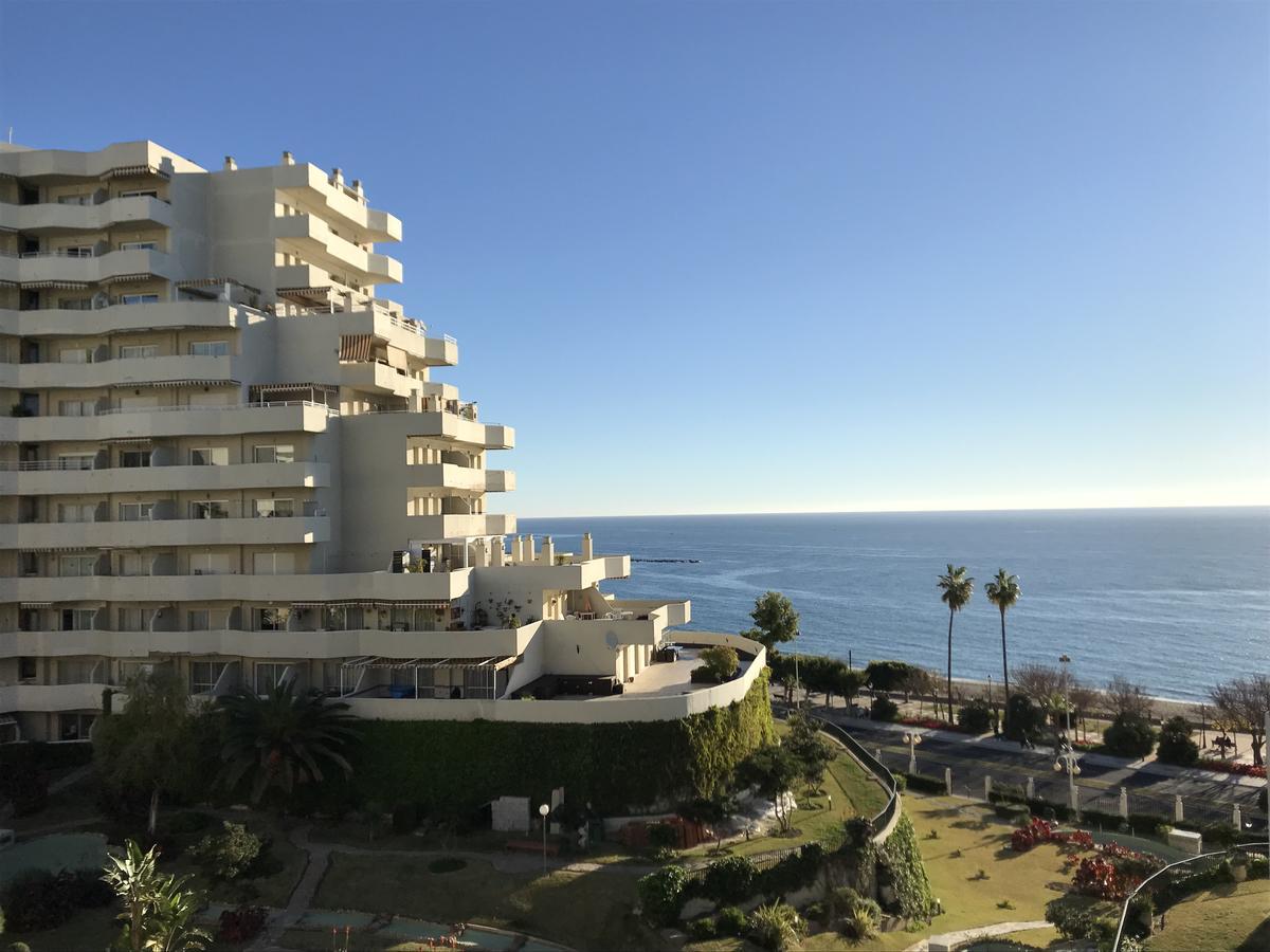 Estudios Y Apartamentos Benal Beach 베날마데나코스타 외부 사진