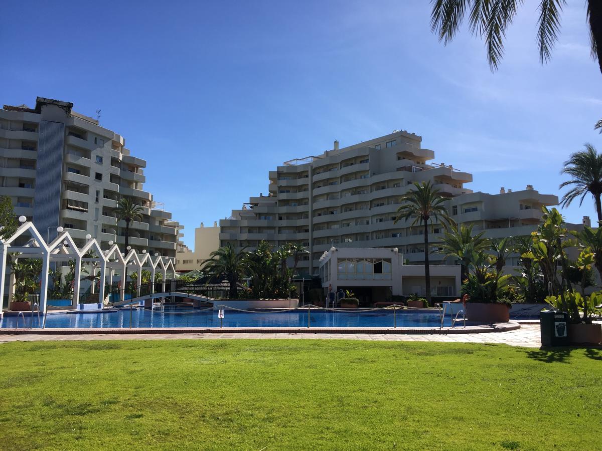 Estudios Y Apartamentos Benal Beach 베날마데나코스타 외부 사진